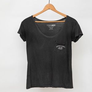 Amuse Society gray t-shirt